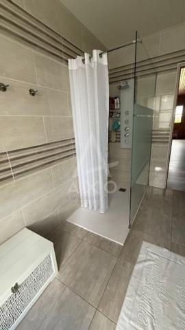 BRIE - MAISON EN PIERRE 217 M2