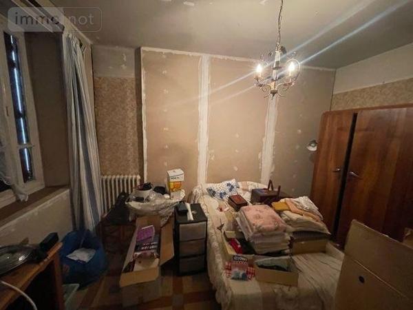 Maison à vendre à Lavenay dans la Sarthe (72310), ref : 13816/1101   
CENTRE DU VILLAGE