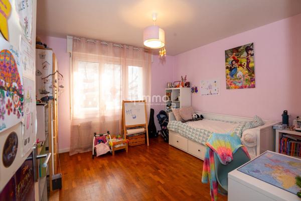 Agréable appartement 4 pièces 91 m² env. à Strasbourg Stockfeld