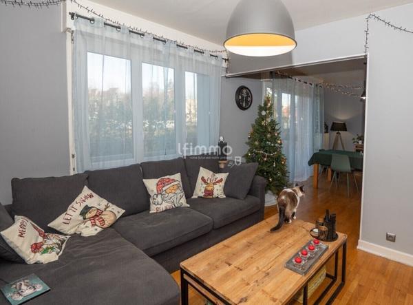 Agréable appartement 4 pièces 91 m² env. à Strasbourg Stockfeld