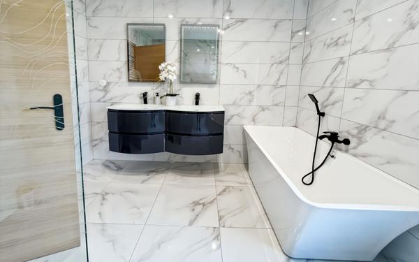 Maison à vendre    5 pièces •  Castelsarrasin