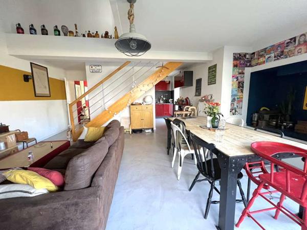 Appartement T5 de 110m² avec 2 terrasses et 2 parkings