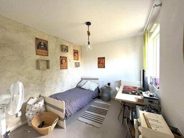 Appartement T5 de 110m² avec 2 terrasses et 2 parkings