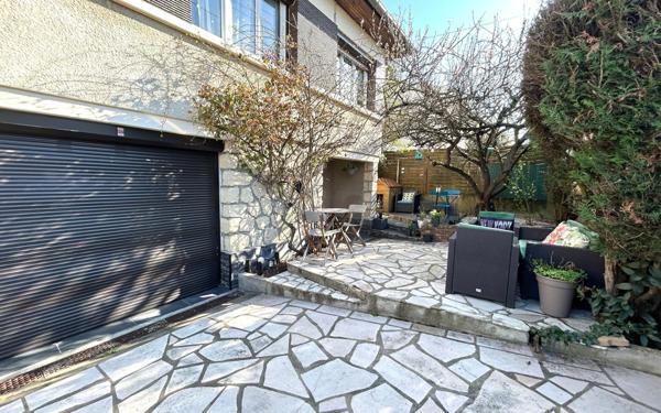 Maison à vendre    7 pièces •  Morangis