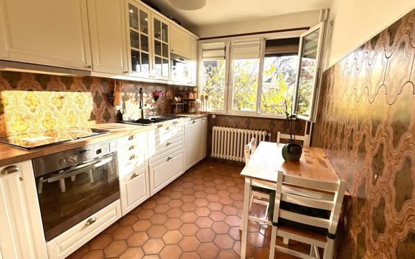 Maison à vendre    7 pièces •  Morangis
