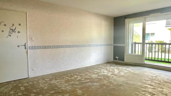 Appartement
                                                                                                                                                                                                                                                                                                                        2 pièce(s)                                                                                                                                                                                                          1 chambre(s)                                                                                                                                                                                                          42  m²