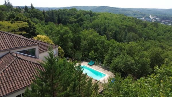 Grande maison à cinq minutes du centre ville