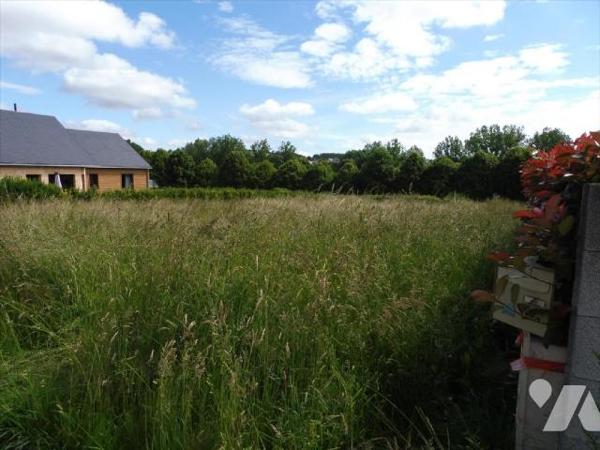 TERRAIN A BATIR A VENDRE , CONDE EN NORMANDIE , CALVADOS .Quartier calme .parcelle de terrain à...
