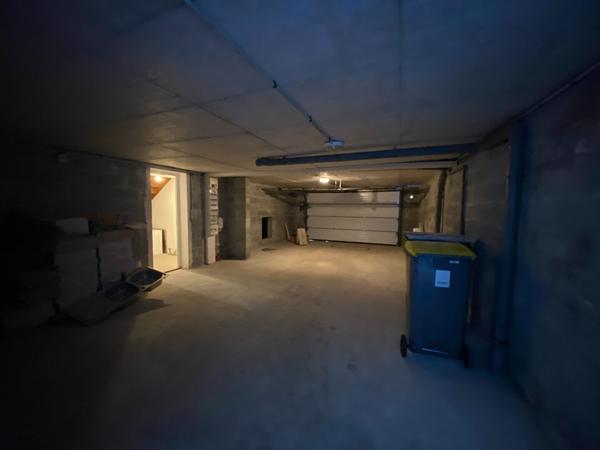 Maison à vendre à Dinan - 6 pièces, 4 chambres, proche commodités vie de plain pied possible