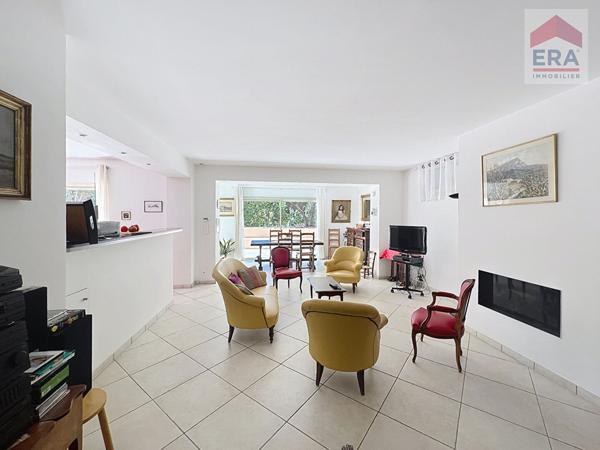 Maison 6 pièces parc  Jourdan garage piscine