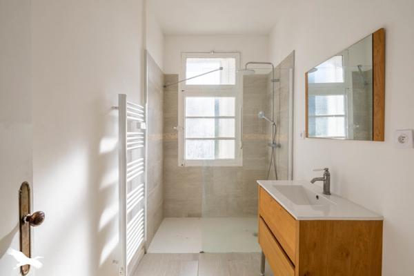 Maison à vendre 210 400 € Soyaux 7 p 176 m² DPE E