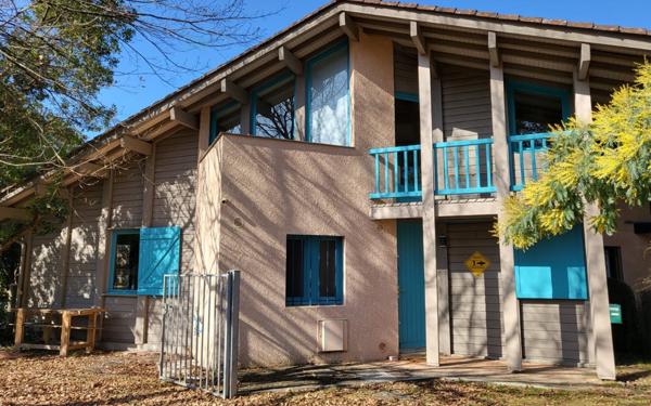 Maison à vendre    3 pièces • 77 m2 Vielle-Saint-Girons