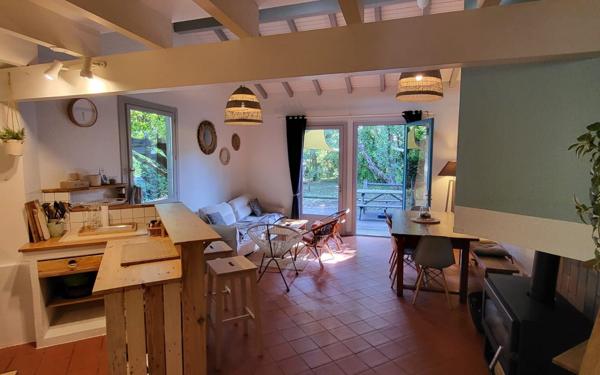 Maison à vendre    3 pièces • 77 m2 Vielle-Saint-Girons