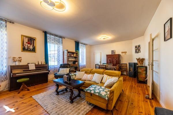 Maison à vendre |  Castelsarrasin |  6 pièces | 170 m²