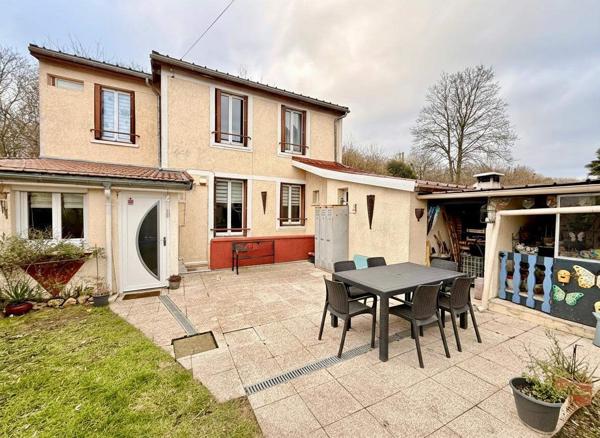 Maison avec dépendance quartier Maubuisson Saint Ouen l'Aumône