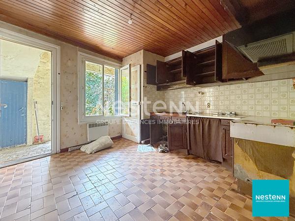 Centre de Feurs, proche du Parc maison a renover de 104,87 m2 sur un terrain de 139 m2