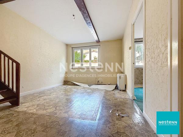 Centre de Feurs, proche du Parc maison a renover de 104,87 m2 sur un terrain de 139 m2