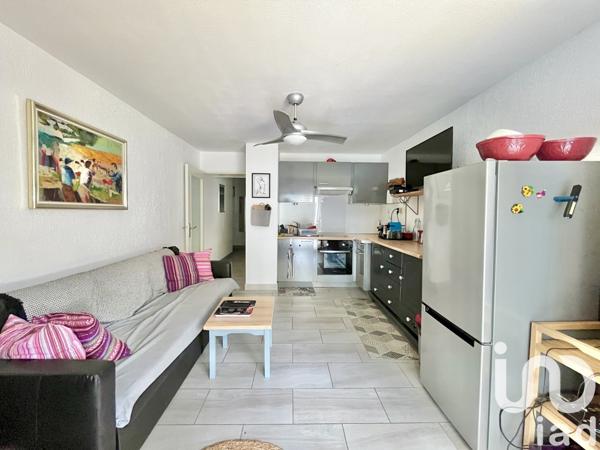 Appartement 2 pièces de 38 m² à Saint-Mandrier-sur-Mer (83430)