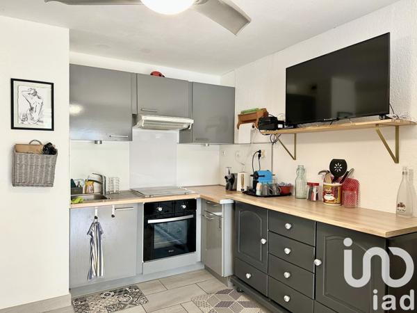 Appartement 2 pièces de 38 m² à Saint-Mandrier-sur-Mer (83430)