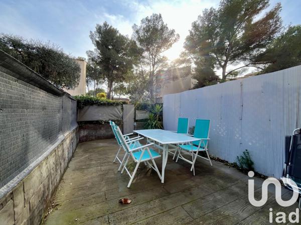 Appartement 2 pièces de 38 m² à Saint-Mandrier-sur-Mer (83430)