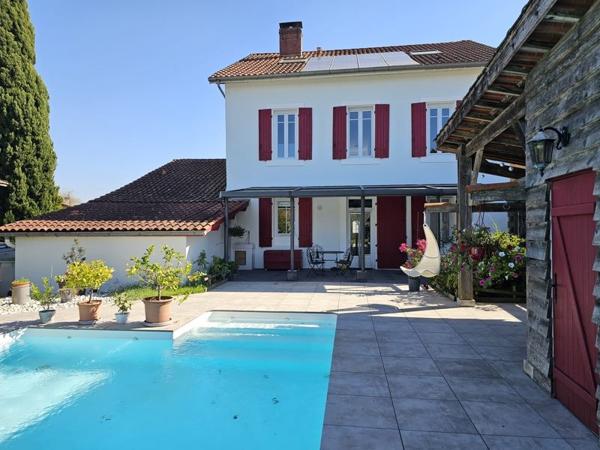 Maison à vendre |  Meilhan |  12 pièces | 261 m²