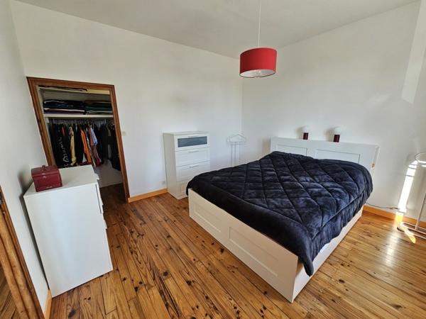 Maison à vendre |  Meilhan |  12 pièces | 261 m²