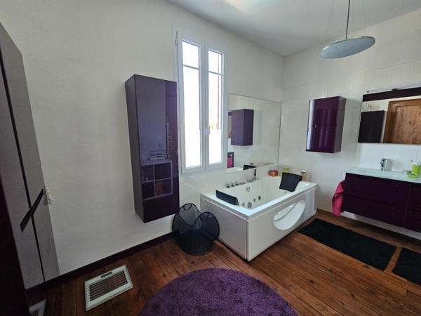 Maison à vendre |  Meilhan |  12 pièces | 261 m²