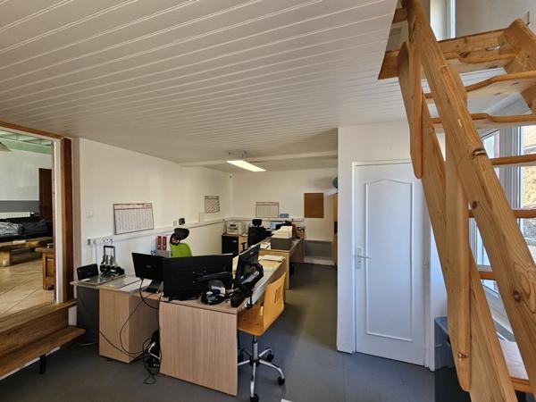 Maison à vendre |  Meilhan |  12 pièces | 261 m²