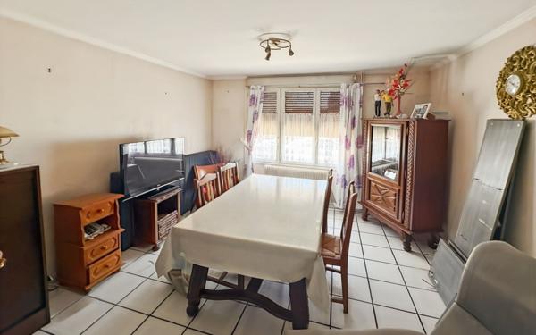 Maison à vendre    6 pièces •  Amiens