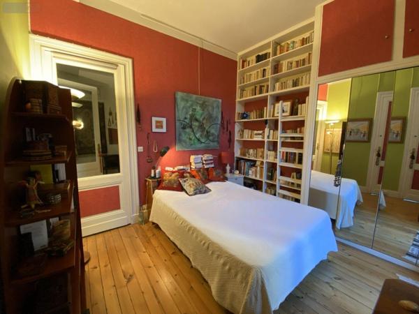 Duplex à vendre à Bordeaux en Gironde (33000), ref : 016/1042   
Fondaudège