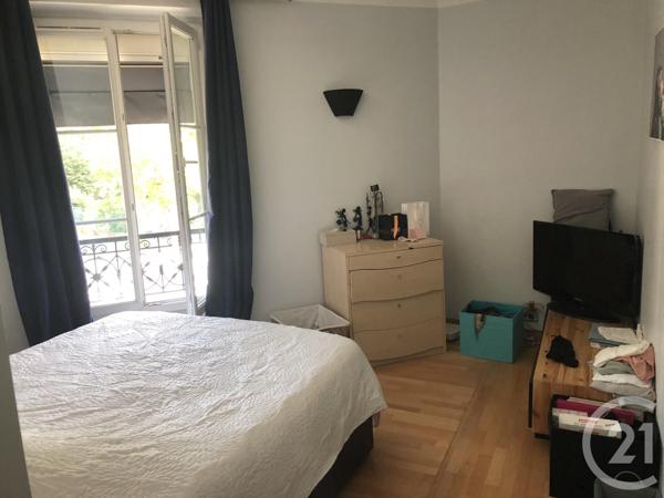 Immeuble à vendre  535 m2 BEAUCHAMP - 95