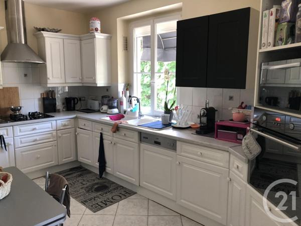 Immeuble à vendre  535 m2 BEAUCHAMP - 95