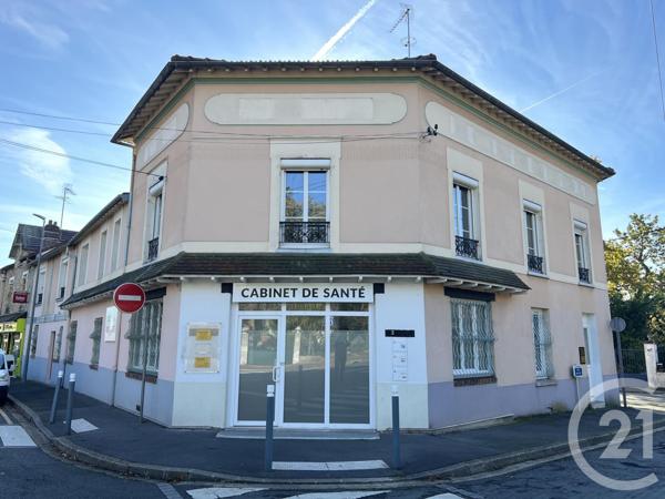 Immeuble à vendre  535 m2 BEAUCHAMP - 95