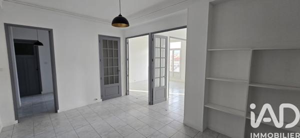 Location appartement 4 pièces 119 m² Marseille 7