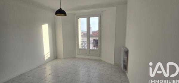 Location appartement 4 pièces 119 m² Marseille 7