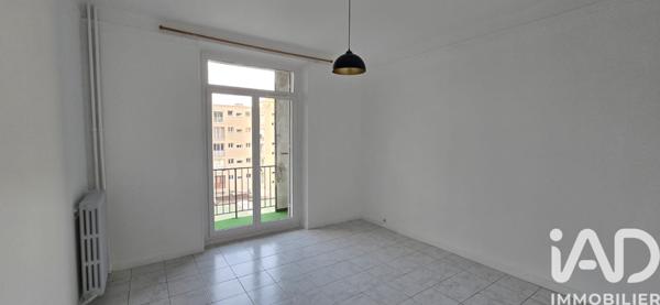 Location appartement 4 pièces 119 m² Marseille 7