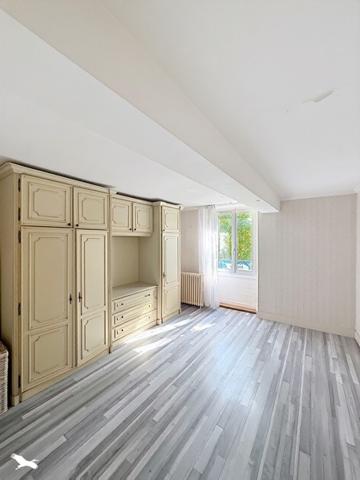 Maison à vendre 100 464 € Déols 4 p 145 m² DPE F