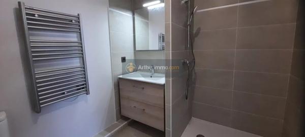 Location Appartement 2 pièces 45 m2 à Fréjus