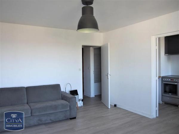 Appartement à louer 1 pièce 33.89m² Angers (49100)