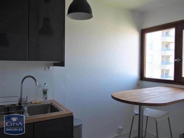 Appartement à louer 1 pièce 33.89m² Angers (49100)