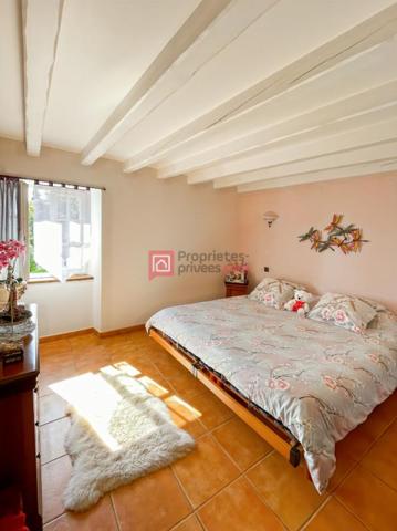 Authentique ferme basque rénovée avec goût, à seulement 4 km du centre d'Ustaritz