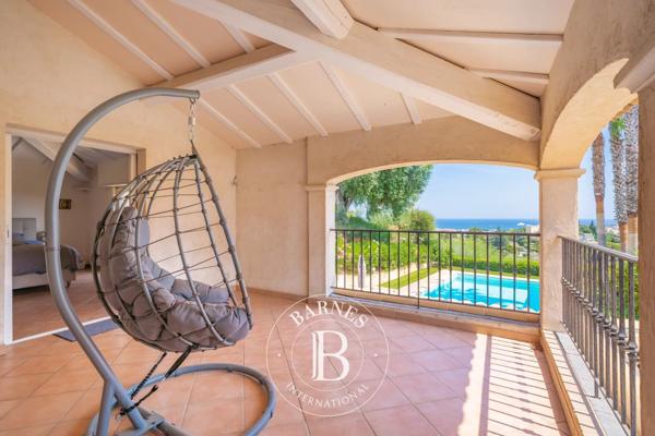 Antibes, Maison 5 Chambres -  320 m² à vendre