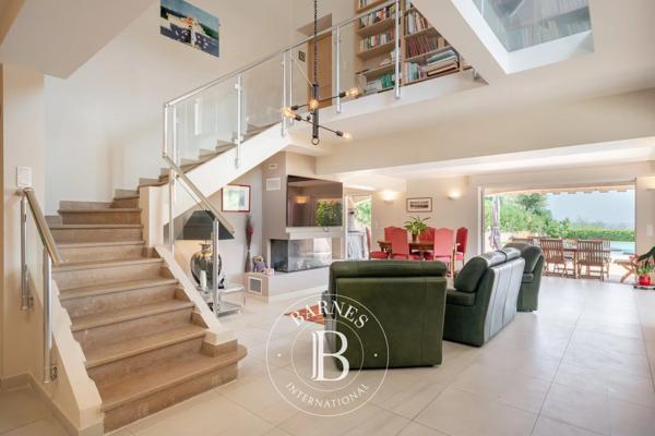 Antibes, Maison 5 Chambres -  320 m² à vendre