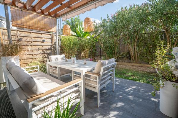 Maison Maison récente de 2013 - 3 chambres avec terrasse et jardin - Quartier résidentiel calme à Eysines 76 m²