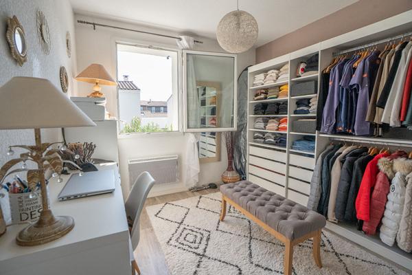 Maison Maison récente de 2013 - 3 chambres avec terrasse et jardin - Quartier résidentiel calme à Eysines 76 m²