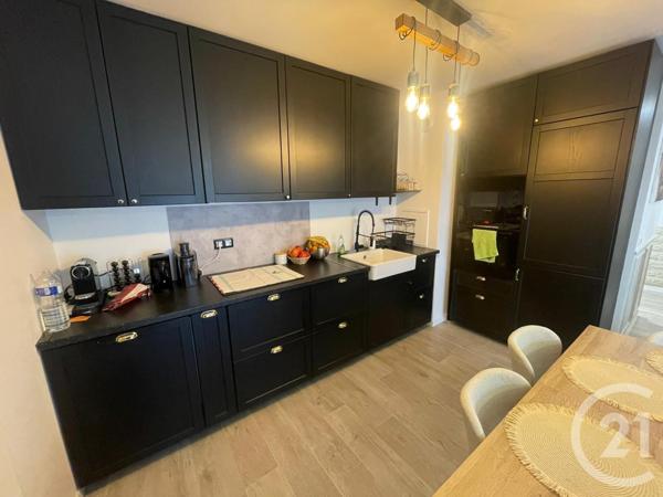 Appartement F4 à vendre  4 pièces - 80,43 m2 MOUSSY LE VIEUX - 77