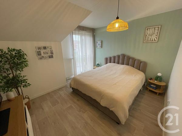 Appartement F4 à vendre  4 pièces - 80,43 m2 MOUSSY LE VIEUX - 77