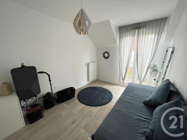 Appartement F4 à vendre  4 pièces - 80,43 m2 MOUSSY LE VIEUX - 77