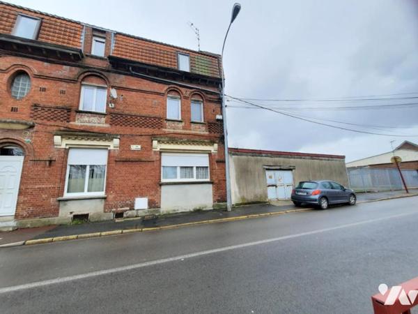 IMMEUBLE A USAGE MIXTE