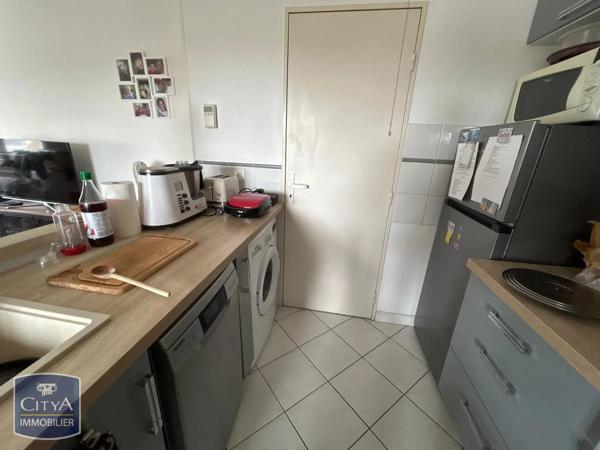 Appartement à louer 3 pièces 61.2m² Poitiers (86000)